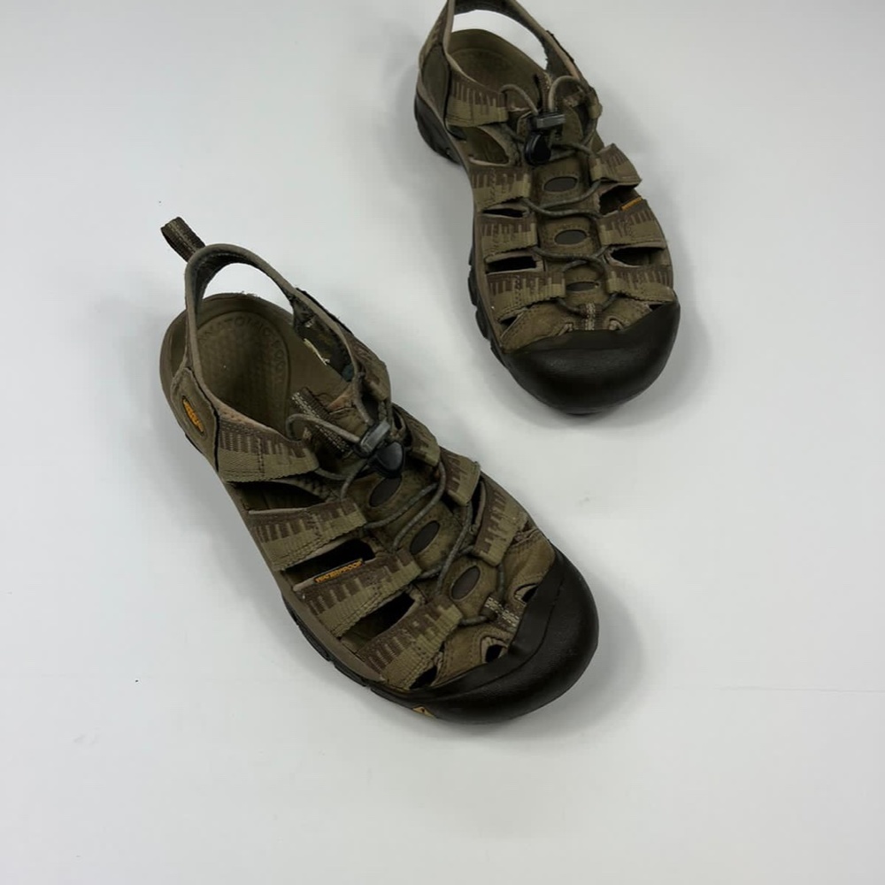 Keen Brown and Black Hiking Sandals with Protective Toe Cap - Picture 6 of 9